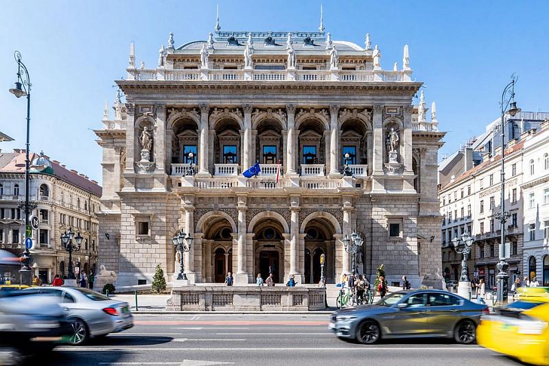 budapest opera visit